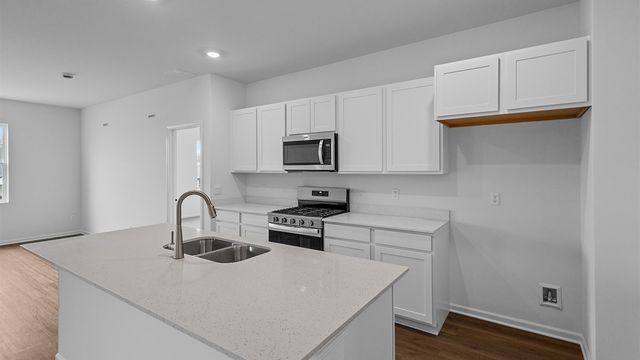 17523 W Windemere Circle, Lockport, IL 60441