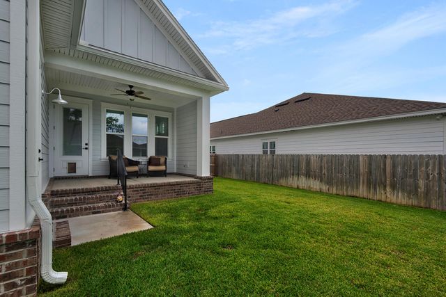 637 Chamomile Court, Niceville, FL 32578