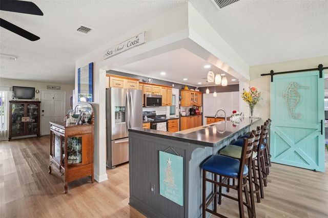 9153 42ND WAY N, Pinellas Park, FL 33782