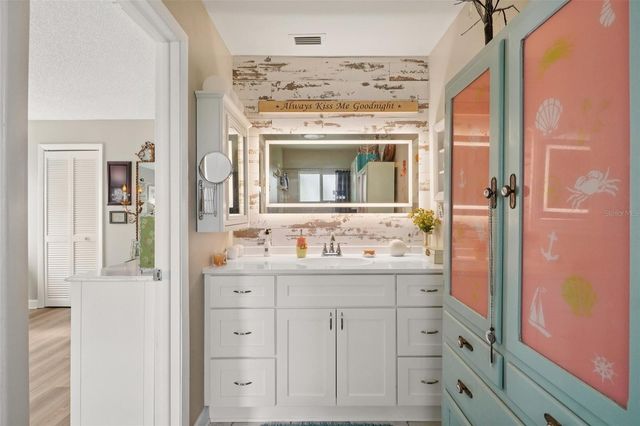 9153 42ND WAY N, Pinellas Park, FL 33782