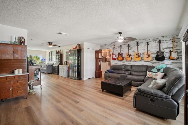 9153 42ND WAY N, Pinellas Park, FL 33782