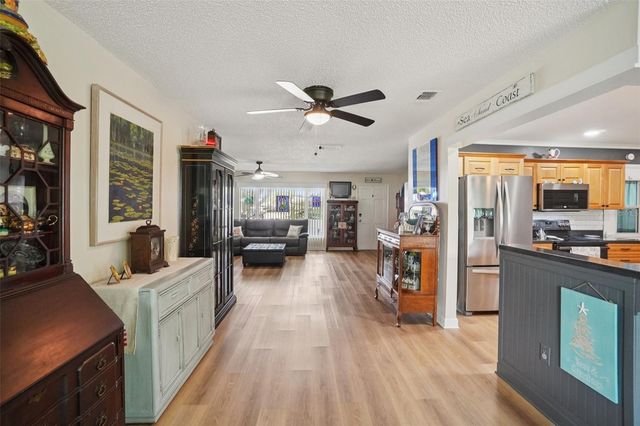 9153 42ND WAY N, Pinellas Park, FL 33782