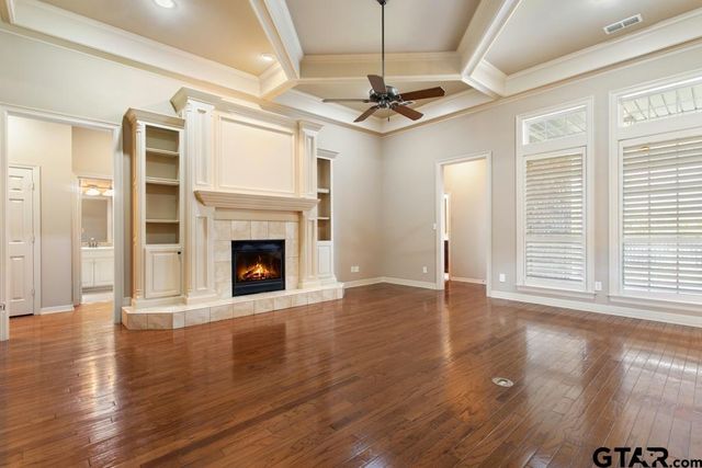 2123 Evansburg Ln, Tyler, TX 75703