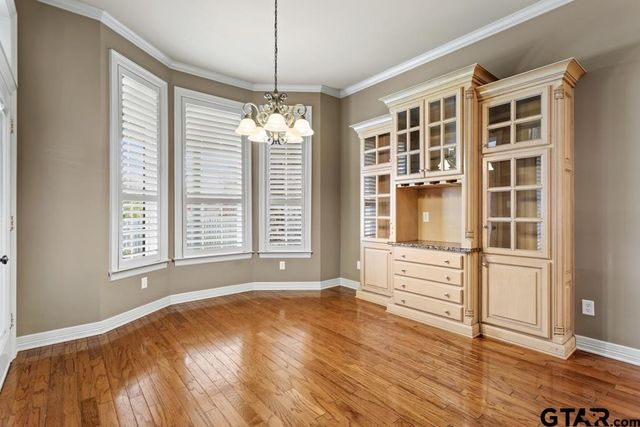 2123 Evansburg Ln, Tyler, TX 75703