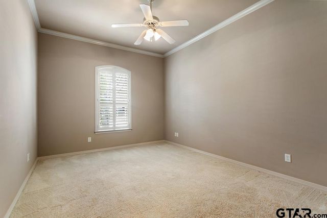 2123 Evansburg Ln, Tyler, TX 75703