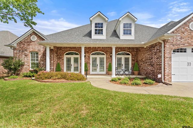 2123 Evansburg Ln, Tyler, TX 75703