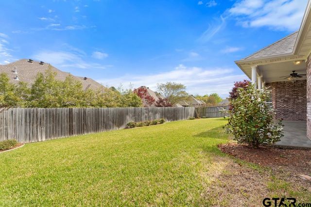 2123 Evansburg Ln, Tyler, TX 75703