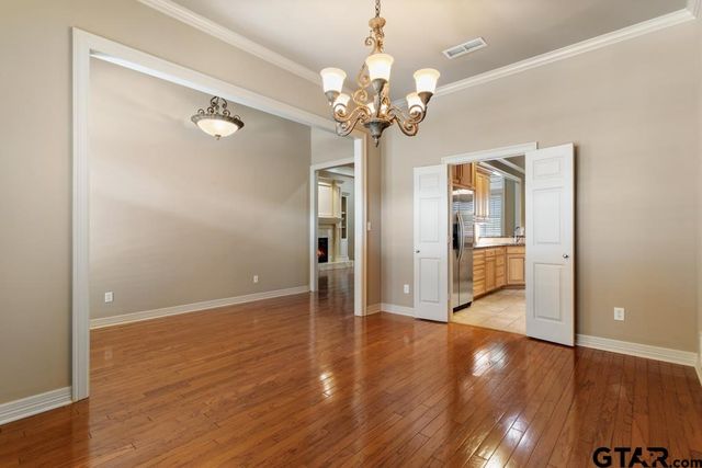 2123 Evansburg Ln, Tyler, TX 75703