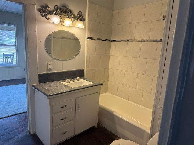 1106 W Ash Ave, Duncan, OK 73533