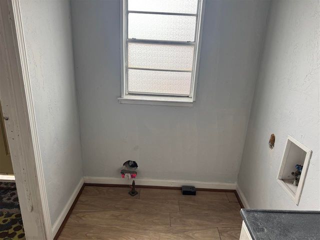 1106 W Ash Ave, Duncan, OK 73533