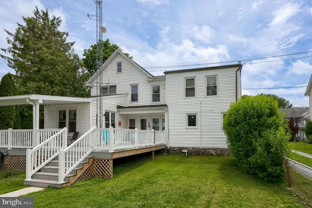 1316 NEWPORT RD, Manheim, PA 17545