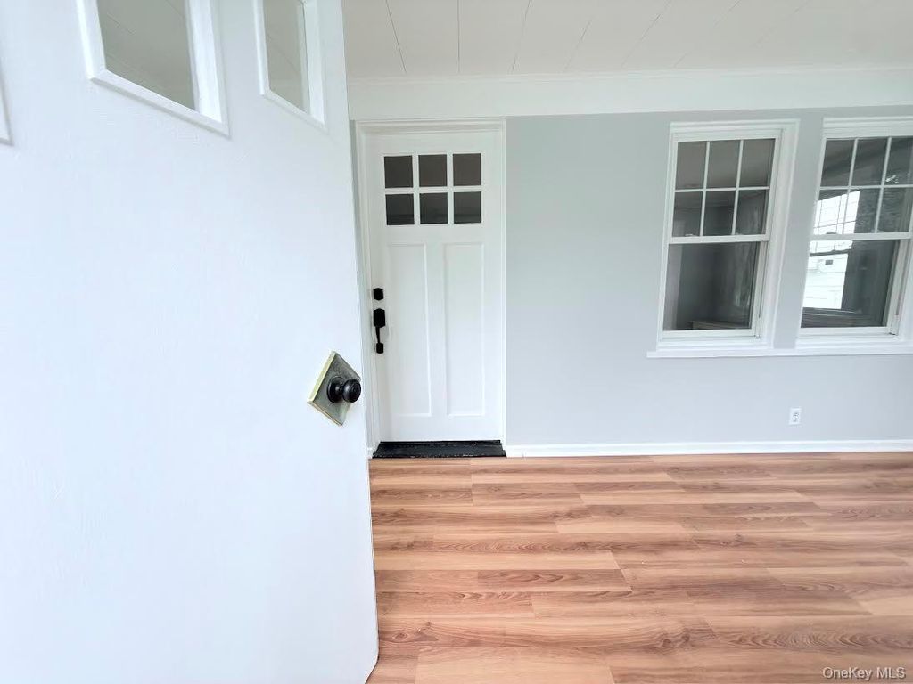 711 Hall Street, Mamaroneck, NY 10543 — photo 3
