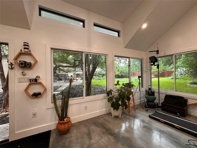 800 Prize Oaks DR, Cedar Park, TX 78613