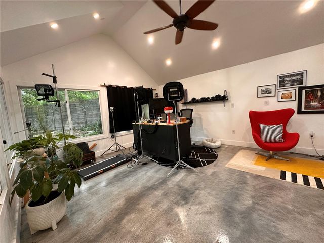 800 Prize Oaks DR, Cedar Park, TX 78613