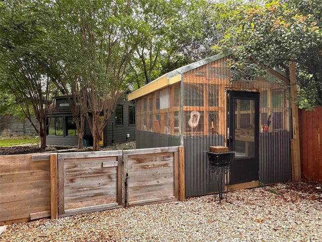 800 Prize Oaks DR, Cedar Park, TX 78613