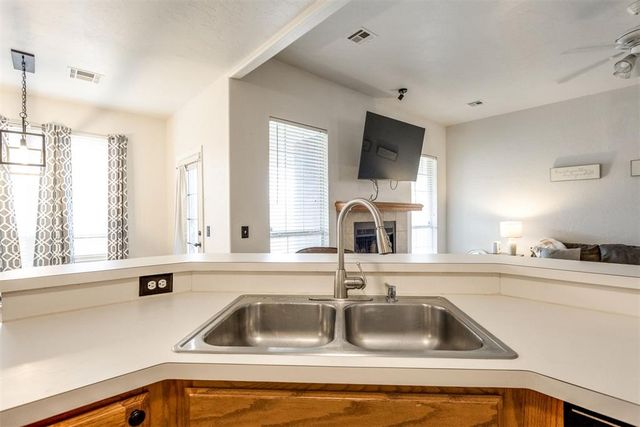 4904 Sunny Court, Oklahoma City, OK 73135