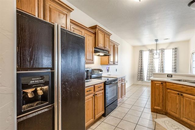 4904 Sunny Court, Oklahoma City, OK 73135