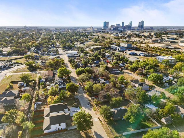 1628 Bessie Street, Fort Worth, TX 76104