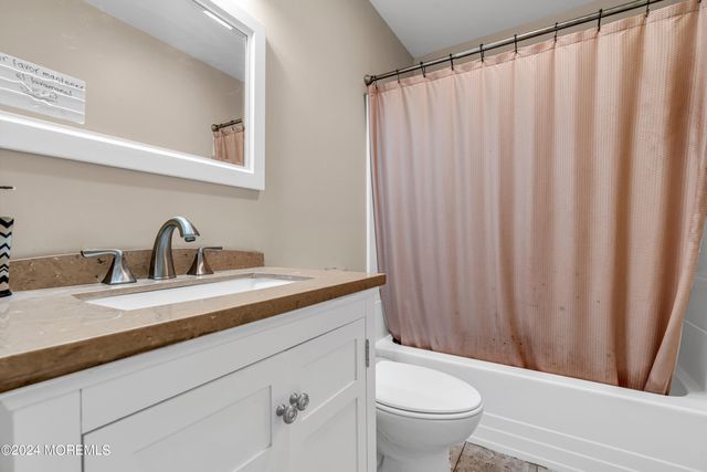 1488 Colorado Drive, Toms River, NJ 08753