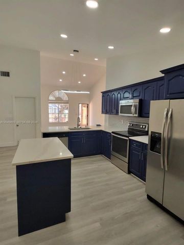 1430 SW 85th Terrace 1430, Pembroke Pines, FL 33025