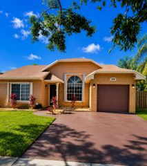 1430 SW 85th Terrace 1430, Pembroke Pines, FL 33025
