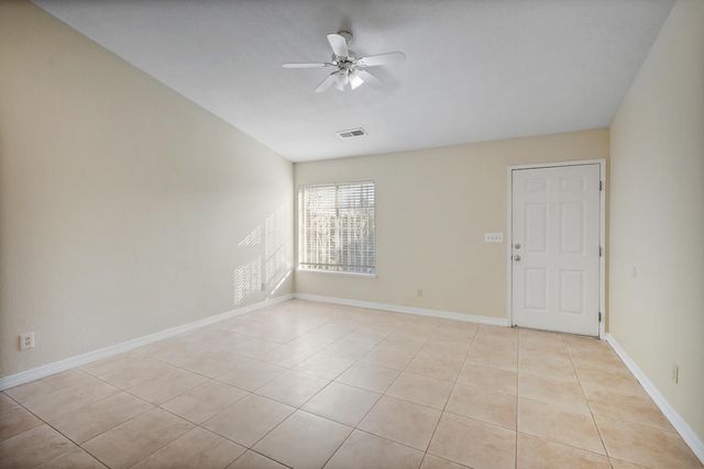 2403 Burgundy Dr, Livingston, CA 95334