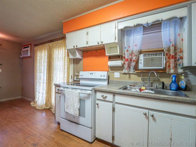 718 S 12th, Mcalester, OK 74501