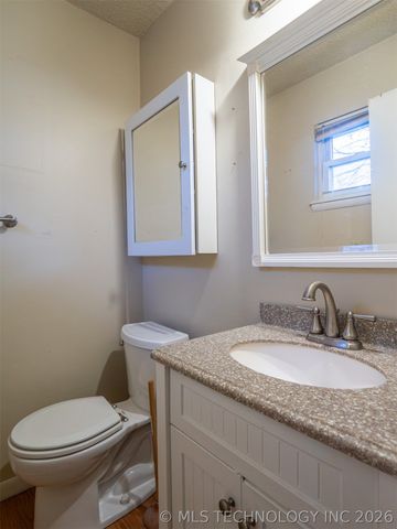 718 S 12th, Mcalester, OK 74501