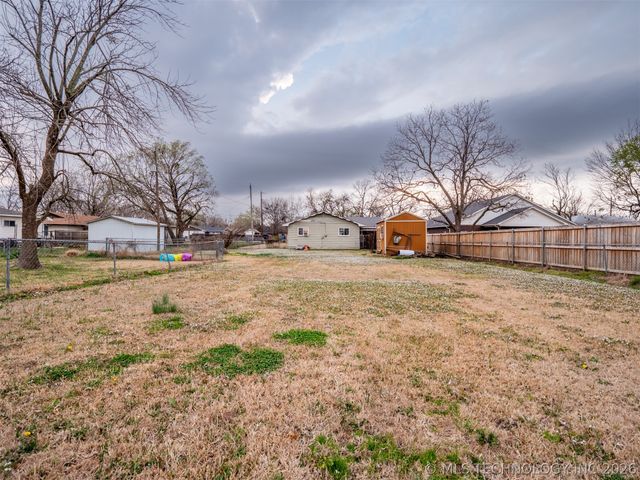 718 S 12th, Mcalester, OK 74501