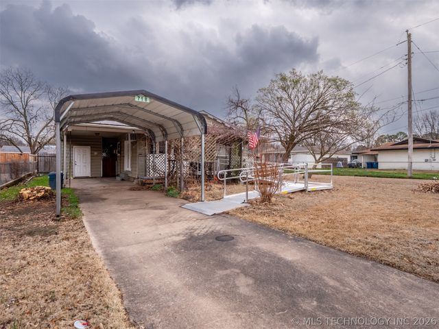 718 S 12th, Mcalester, OK 74501