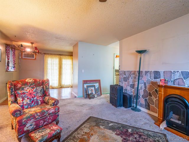 718 S 12th, Mcalester, OK 74501