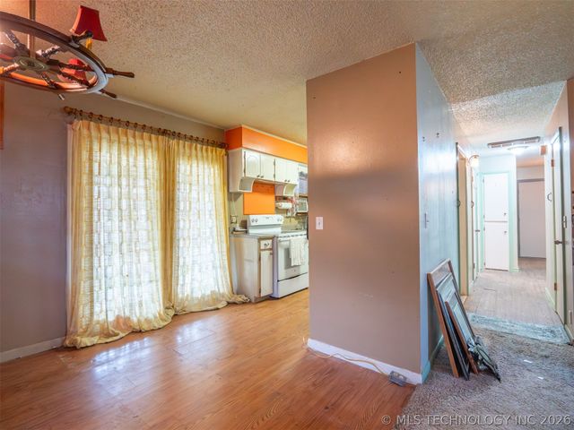 718 S 12th, Mcalester, OK 74501