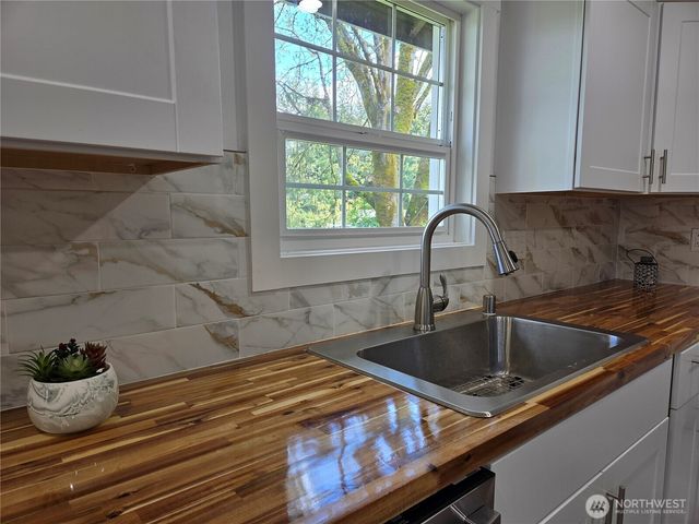 175 Stevens Road, Doty, WA 98532