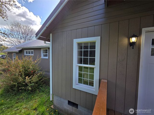 175 Stevens Road, Doty, WA 98532