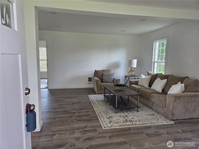 175 Stevens Road, Doty, WA 98532