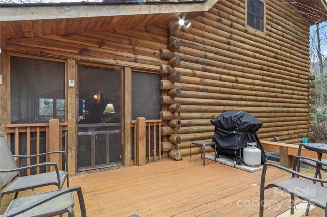 741 S Toe River Road, Burnsville, NC 28714