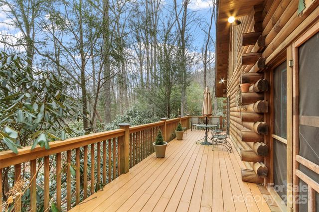 741 S Toe River Road, Burnsville, NC 28714