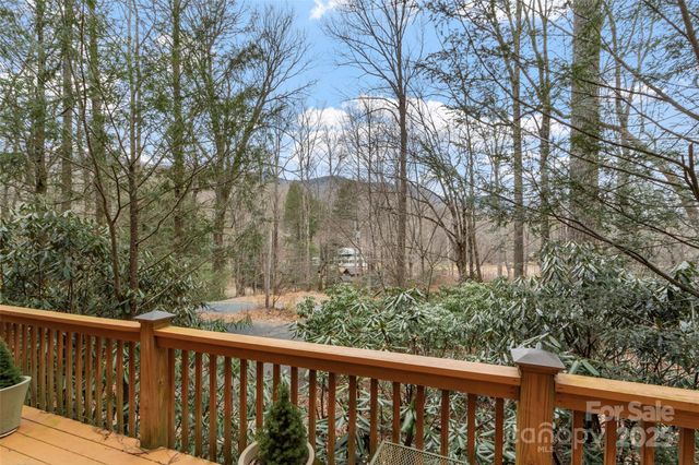 741 S Toe River Road, Burnsville, NC 28714