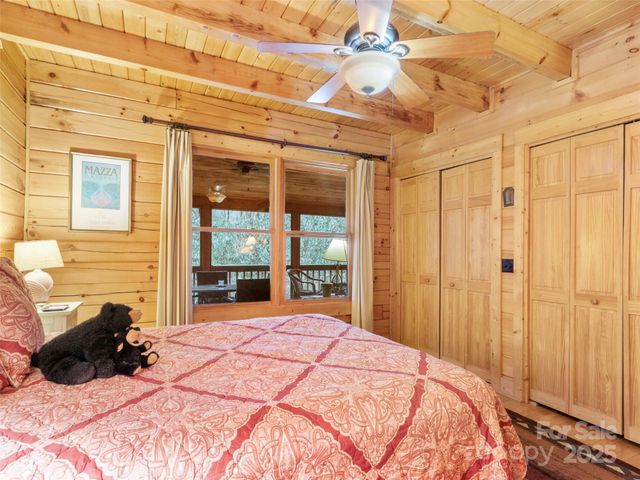 741 S Toe River Road, Burnsville, NC 28714