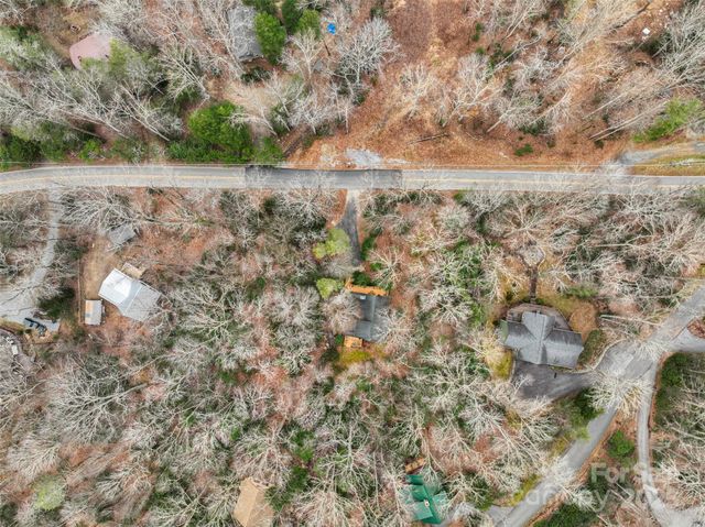 741 S Toe River Road, Burnsville, NC 28714