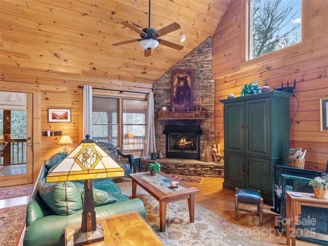 741 S Toe River Road, Burnsville, NC 28714