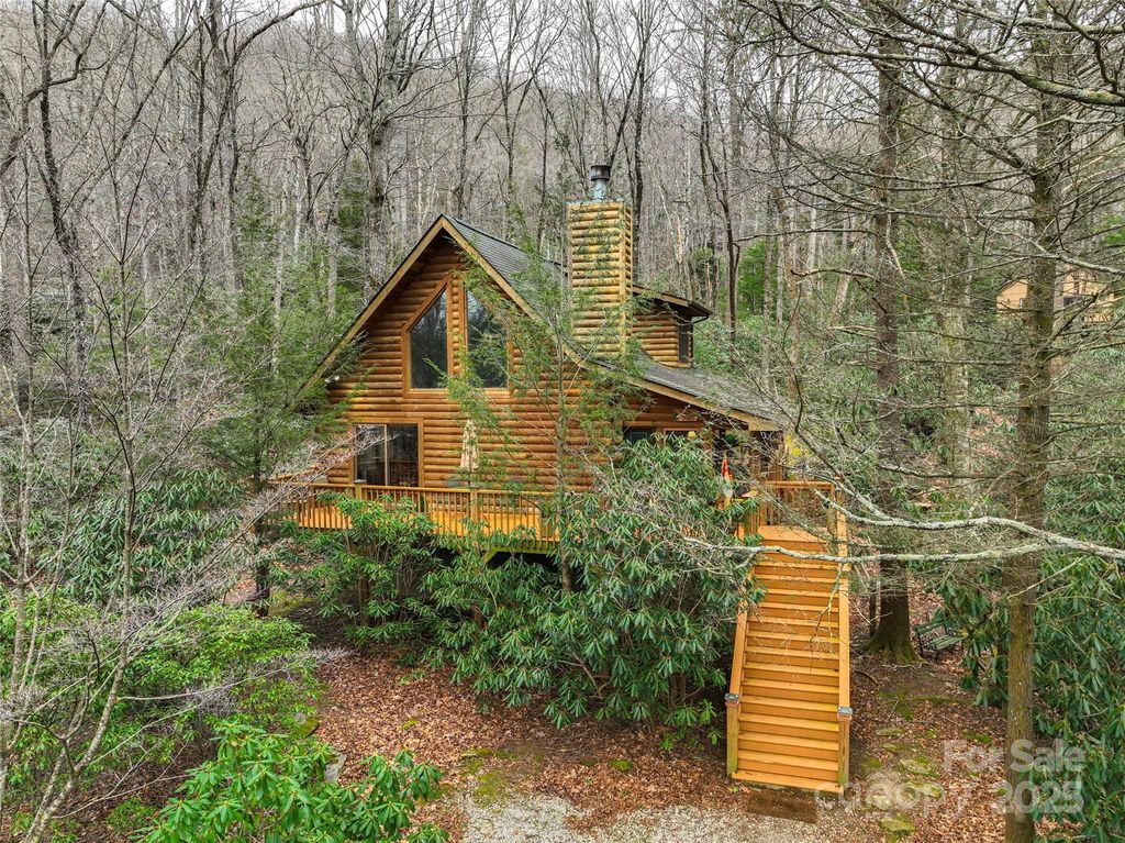 741 S Toe River Road, Burnsville, NC 28714