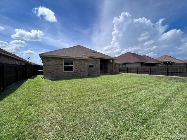 13904 N 40th Street, Edinburg, TX 78541