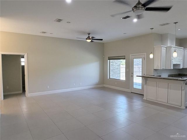 13904 N 40th Street, Edinburg, TX 78541