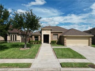 13904 N 40th Street, Edinburg, TX 78541