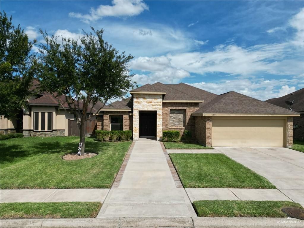 13904 N 40th Street, Edinburg, TX 78541