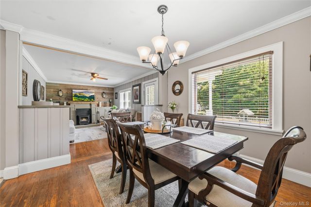 2084 State Route 94, Salisbury Mills, NY 12577