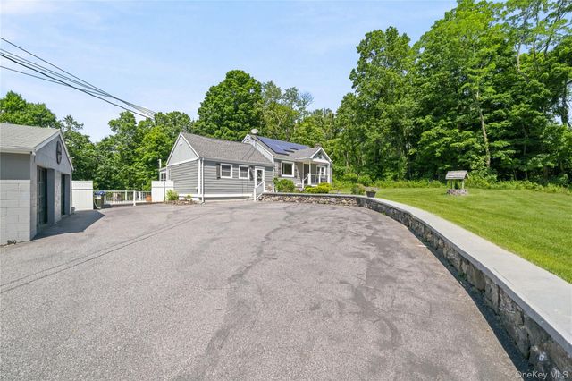 2084 State Route 94, Salisbury Mills, NY 12577