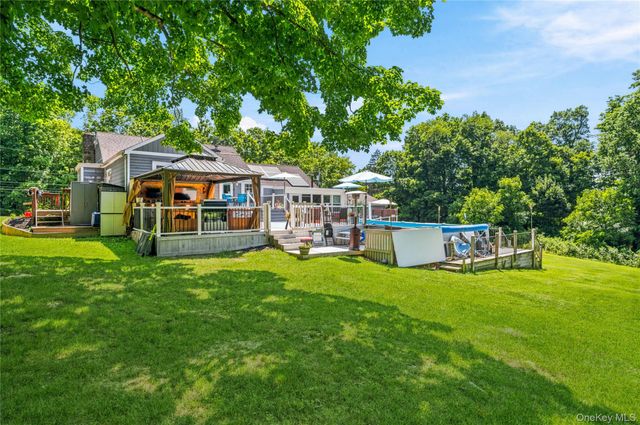 2084 State Route 94, Salisbury Mills, NY 12577