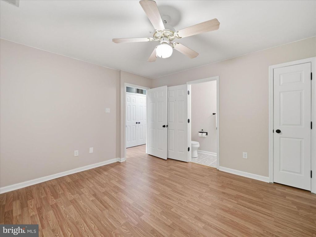 Image 20 of property listing at 1185 LINDSAY LN, Hagerstown, MD 21742